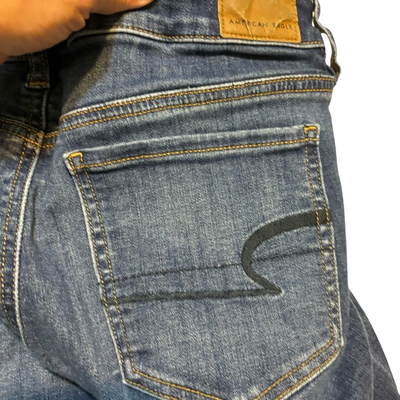 American Eagle midrise next level distressed skinny jeans size 8 - Picture 8 of 11